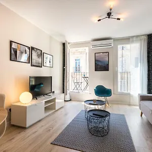 https://confortable-appartement-prado-castellane.fr-provencehotel.com